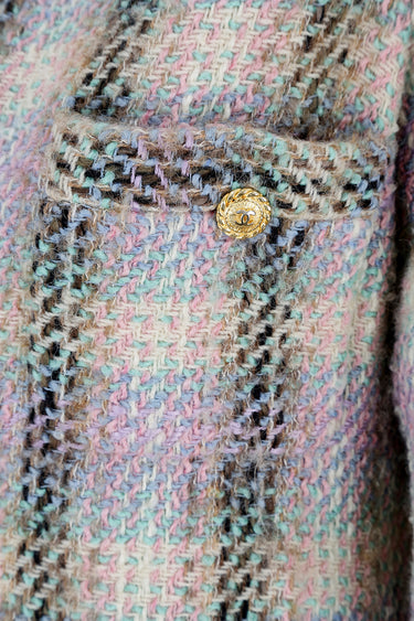 ARCHIVE - 1988 Chanel Pastel Wool Fantasy Tweed CC Button Jacket