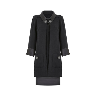 ARCHIVE - 2015 Chanel Black Boucle Wool and Gripoix Dress Suit