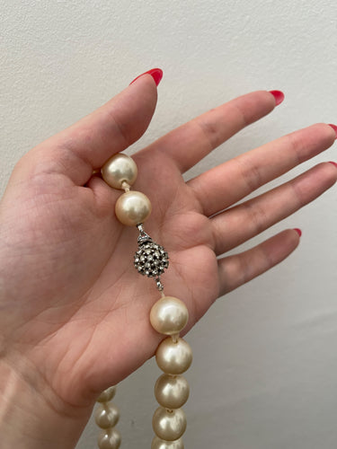 1960s Ciner Single Strand Pearl Necklace with Diamante Clasp
