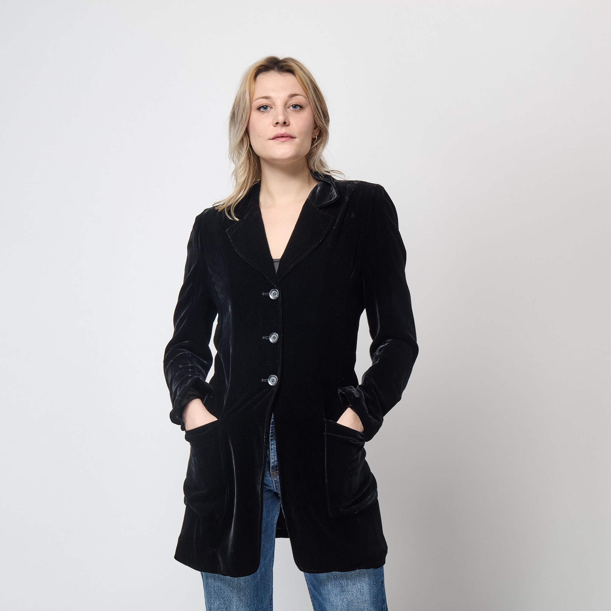 1990s Ann Demeulemeester Silk Velvet Long Line Jacket – CIRCA VINTAGE