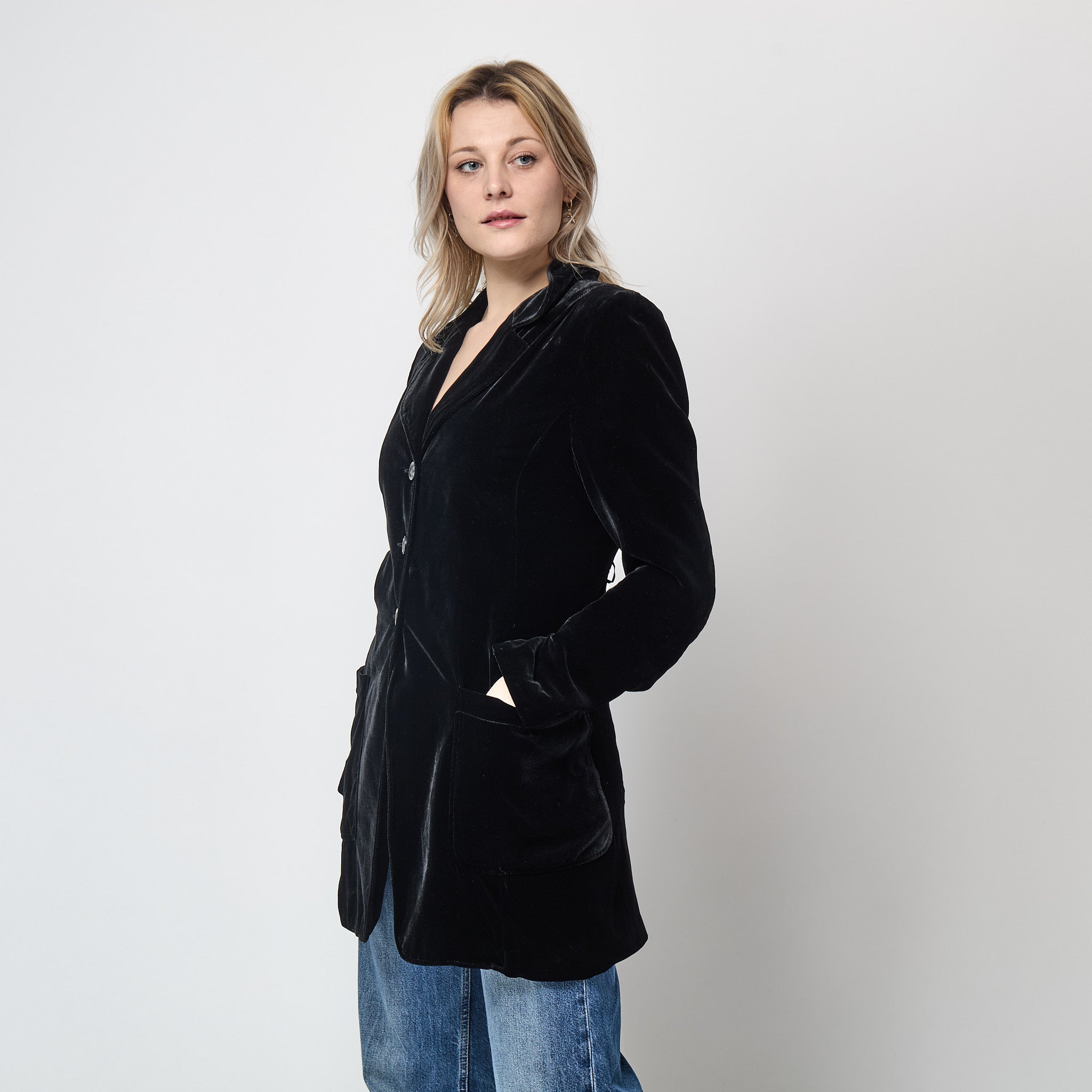 1990s Ann Demeulemeester Silk Velvet Long Line Jacket – CIRCA VINTAGE