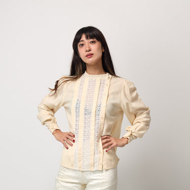 1980s Oscar De La Renta Cream Victoriana Shirt with Lace Trim