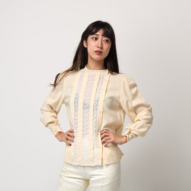 1980s Oscar De La Renta Cream Victoriana Shirt with Lace Trim