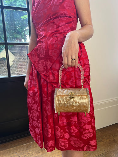 ARCHIVE - 1950s Apricot and Clear Carved Lucite Barrel Florida Bag