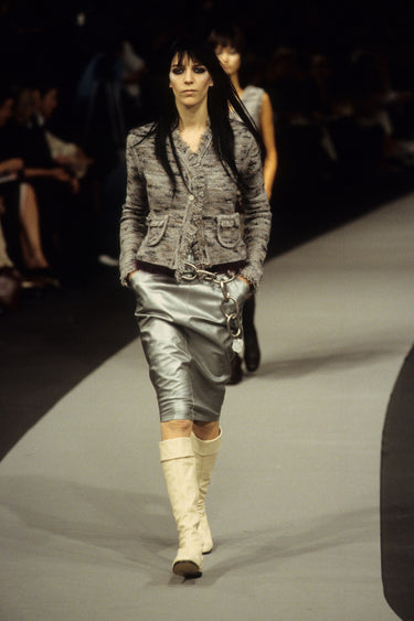 ARCHIVE - 1999 Chanel Runway Documented Quartz and Silver Link Chain Belt