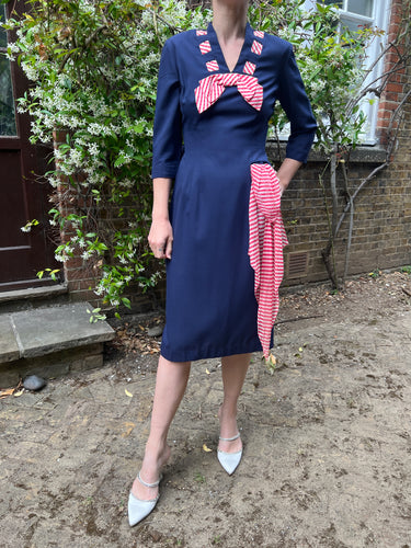 ARCHIVE - 1940s Minx Mode Navy Patriotic Dress With Checkered Ribbon