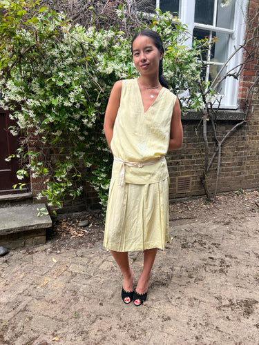 ARCHIVE - 1920s Pale Chartreuse Green and Cream Silk Dress