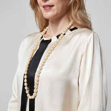 1980s Chanel Baroque Pearl Soutoir Necklace