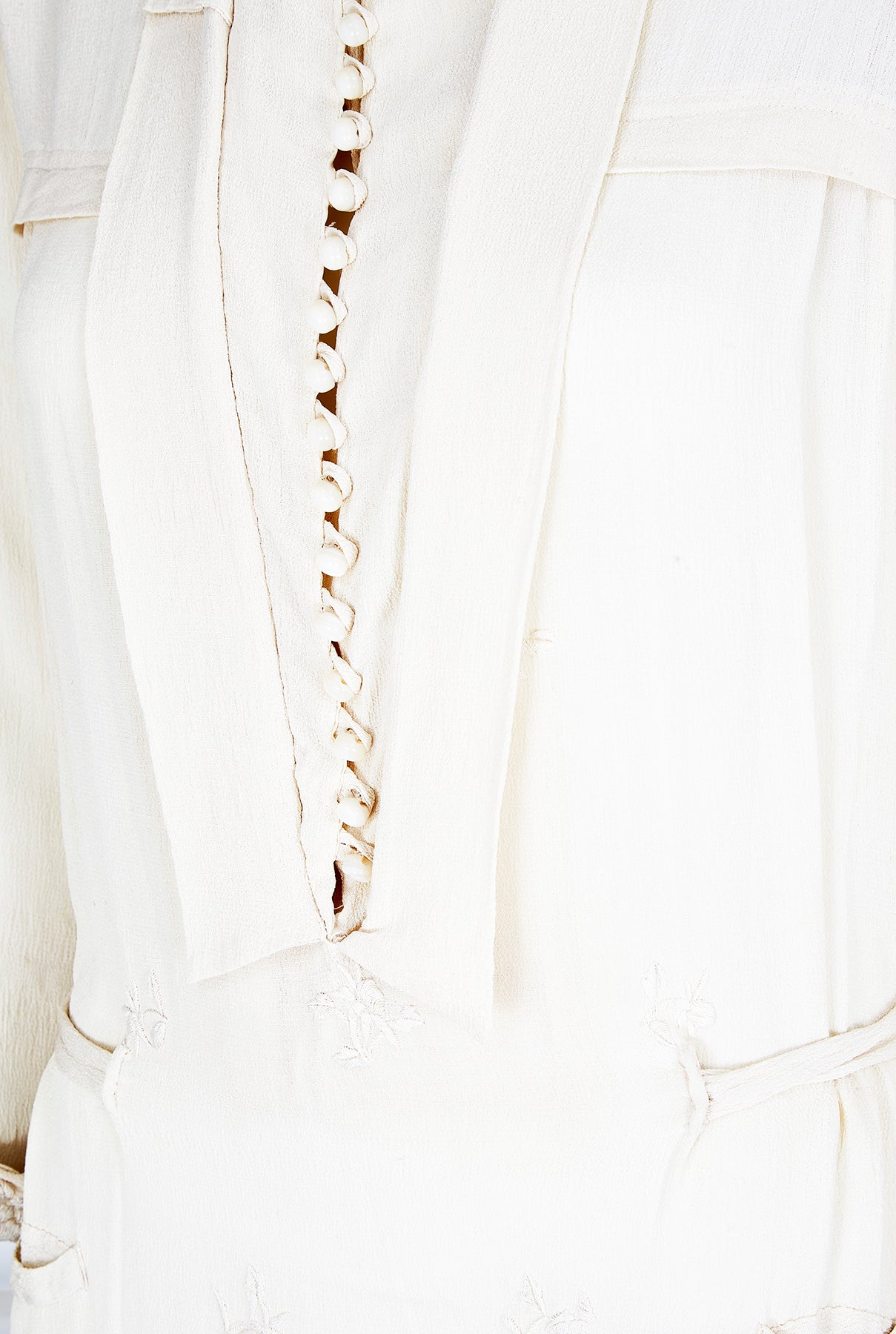 ARCHIVE - 1920s Silk Cream Floral Embroidered Dress