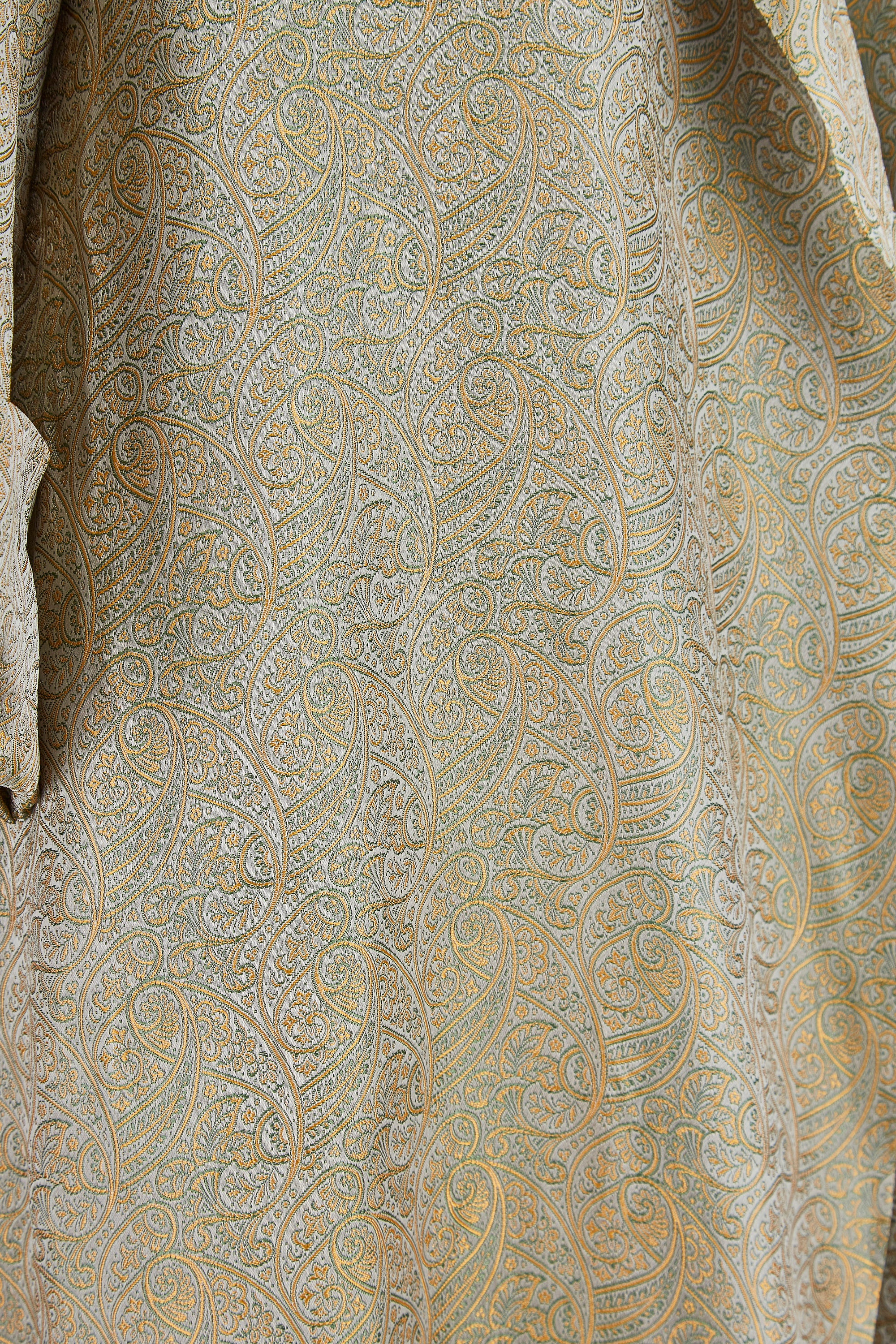 ARCHIVE: 1950s Silver Jacquard Paisley Print Duster Coat