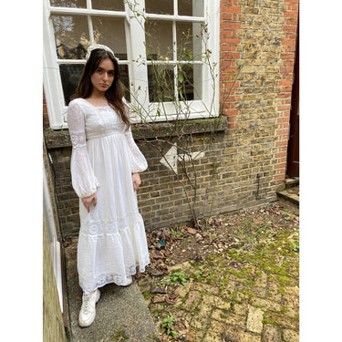 ARCHIVE - 1970s White Cotton and Lace Mexican Boho Wedding Dress