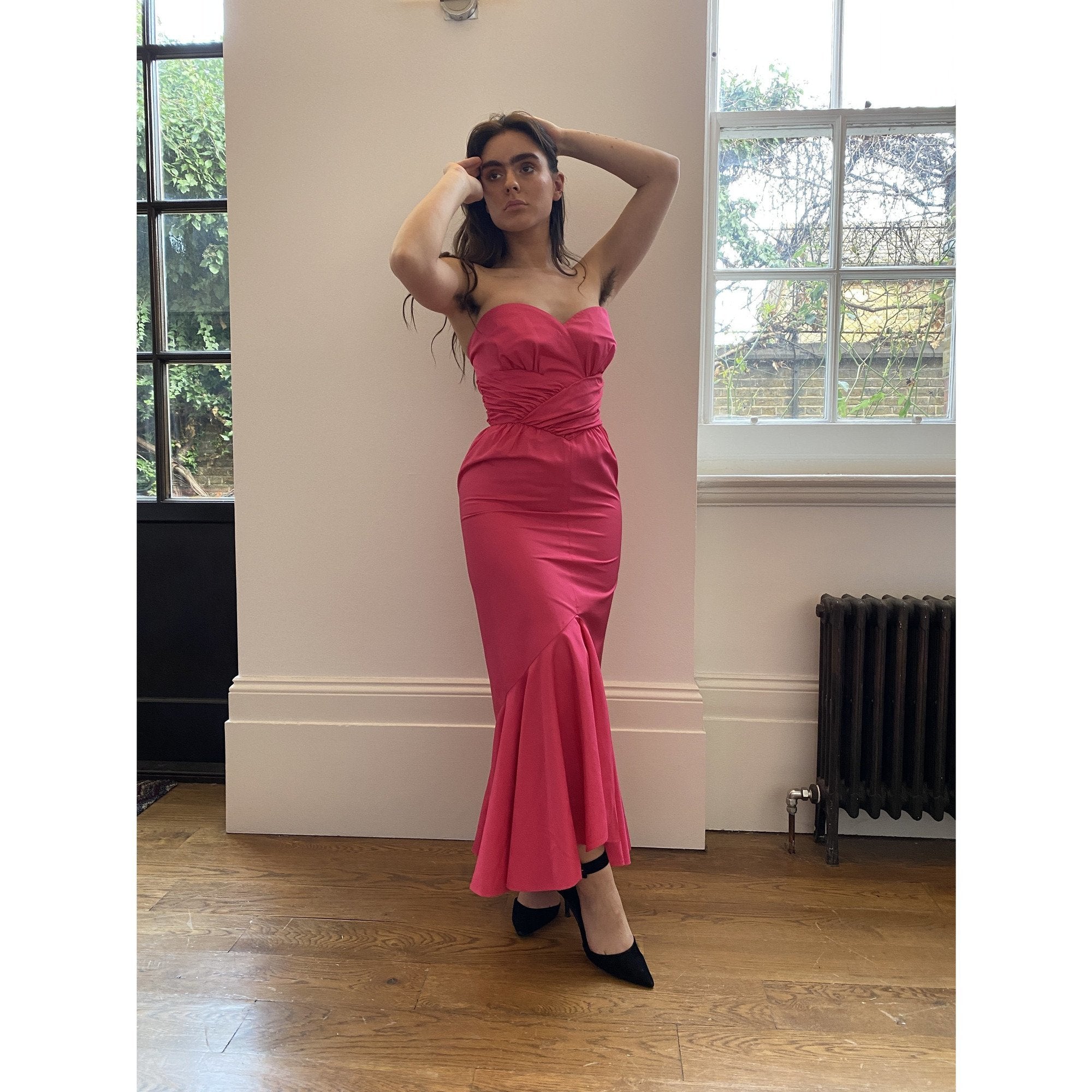 ARCHIVE - 1980s Frank Usher Shocking Pink Strapless Fishtail Evening D CIRCA VINTAGE ARCHIVE - 1980s Frank Usher Shocking Pink Strapless Fishtail Evening D CIRCA VINTAGE