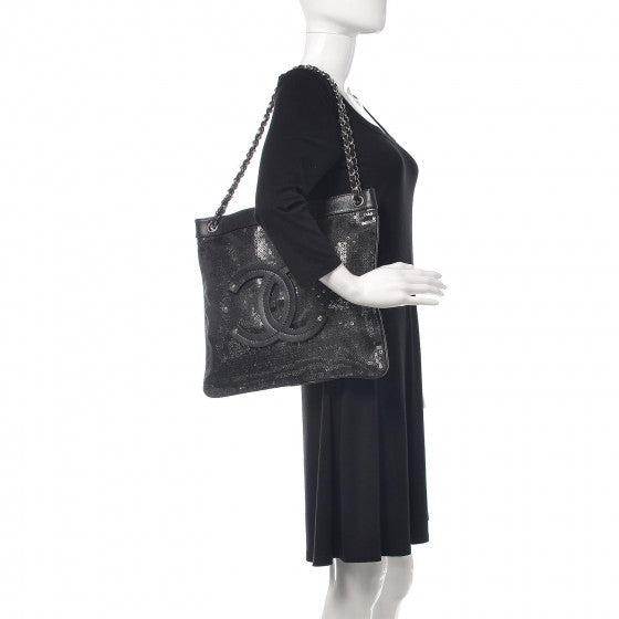 Chanel Black Shiny Calf Leather Aged CC Tote Bag