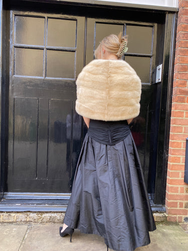 ARCHIVE - 1950s Emba Tourmaline Mink Fur Caplet With Silk Lining