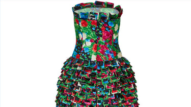2008 Runway Oscar de la Renta Strapless Ruffle Tiered Dress