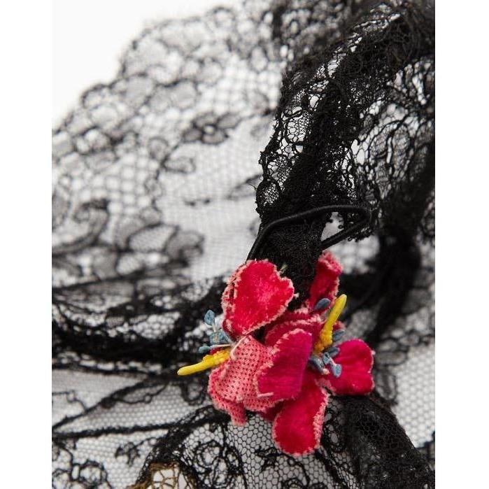 ARCHIVE - 1920s Black and Gold Lace Cap
