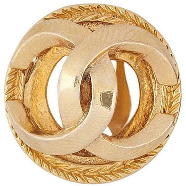 ARCHIVE - 1980s Chanel Gold Tone Double CC Motif Earrings