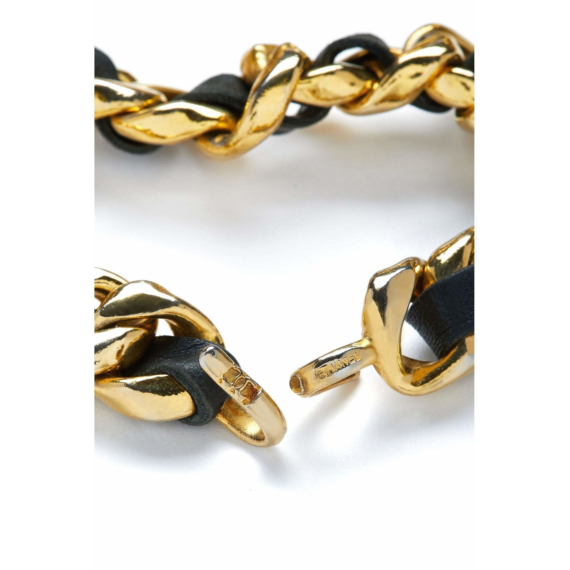 ARCHIVE - Chanel 1980s Classic Heavy Gold Tone and Black Leather Chain Belt