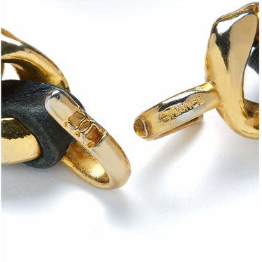 Chanel 1980s Classic Heavy Gold Tone and Black Leather Chain Belt